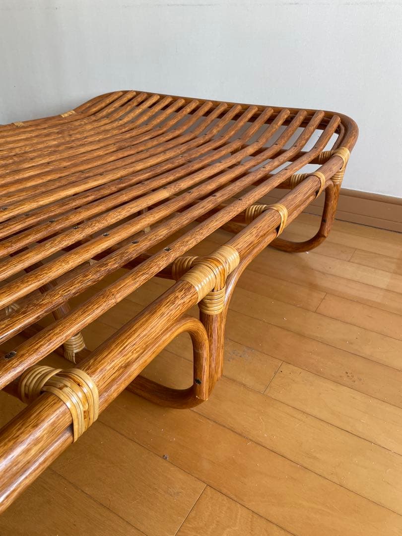 ザ、湘南サーファー❗️専用 《籐 ラタン シングルベッド》お引取り割引あり。