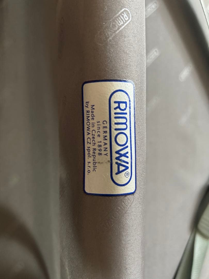 RIMOWA リモワ サルサ 35L マットブラック 機内持ち込みサイズ