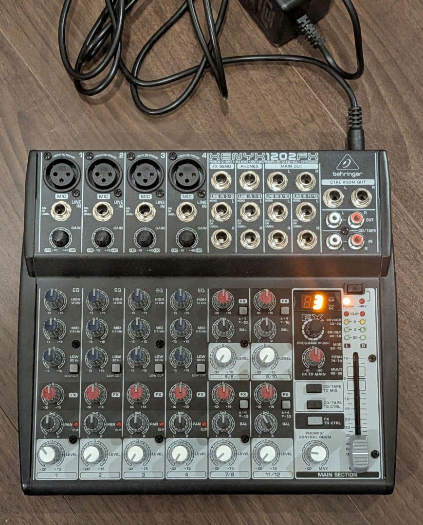 Behringer XENYX 1202FX アナログミキサー