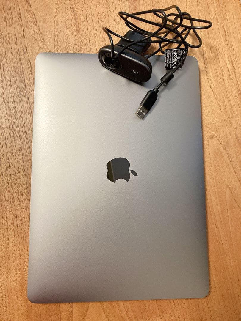 Apple MacBook 13incスペースグレー2016 8GB 251GB