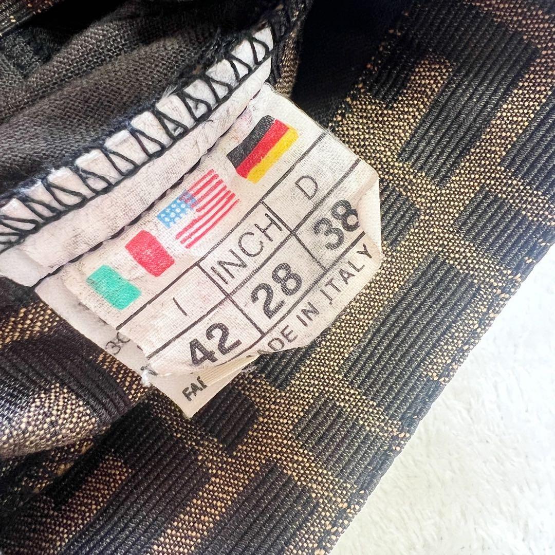 フェンディ　FENDI　スカート　ズッカ　28インチ　タイト