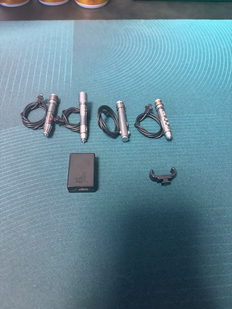 ホットトイズ　HOTTOYS グリーヴァスライトセーバー　マスターピース