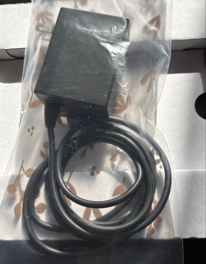 Nintendo Switch 本体5年使用Joy-Con左不具合あり傷汚れあり