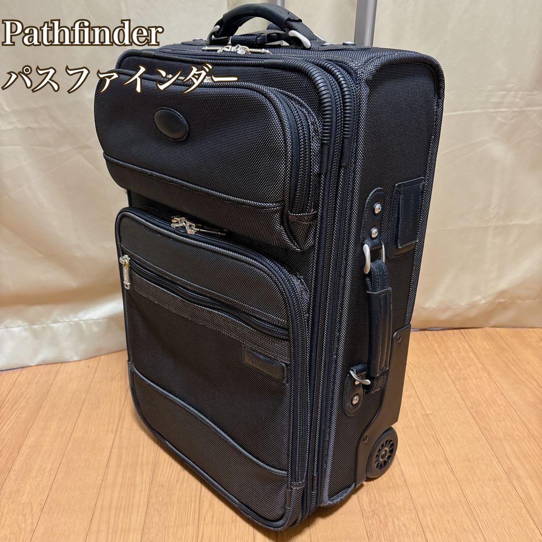 【美品】Pathfinder パスファインダー 2輪 キャリーケース 拡張機能