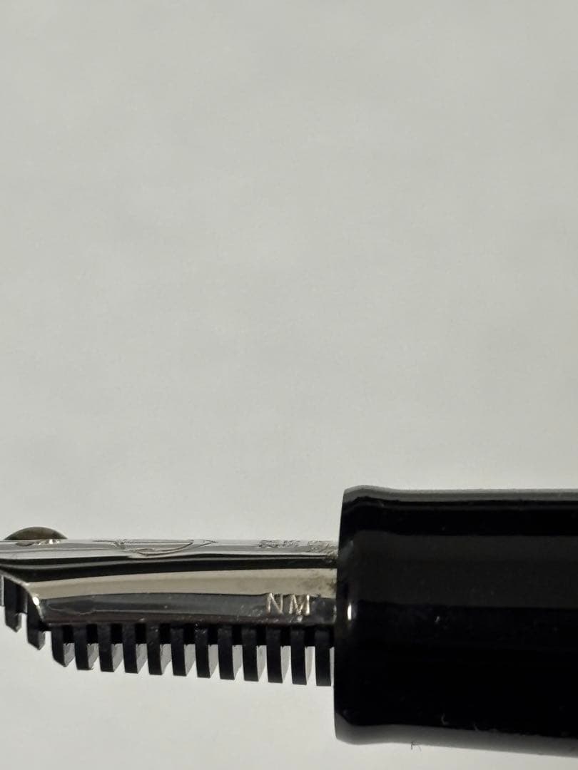 セーラー万年筆 長刀研ぎシルバートリム 中字NM