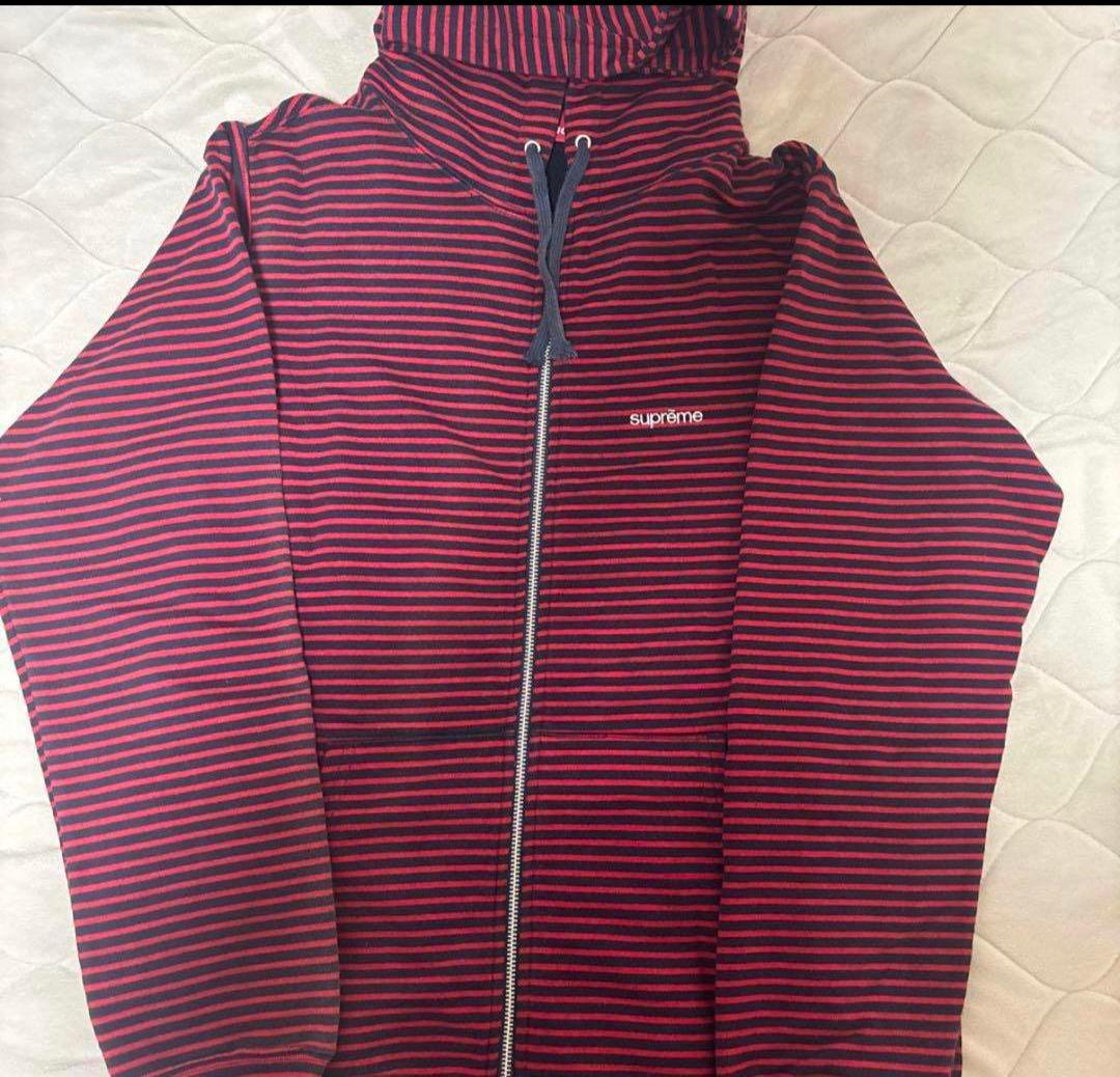 supreme 赤黒ストライプ フルジップパーカー