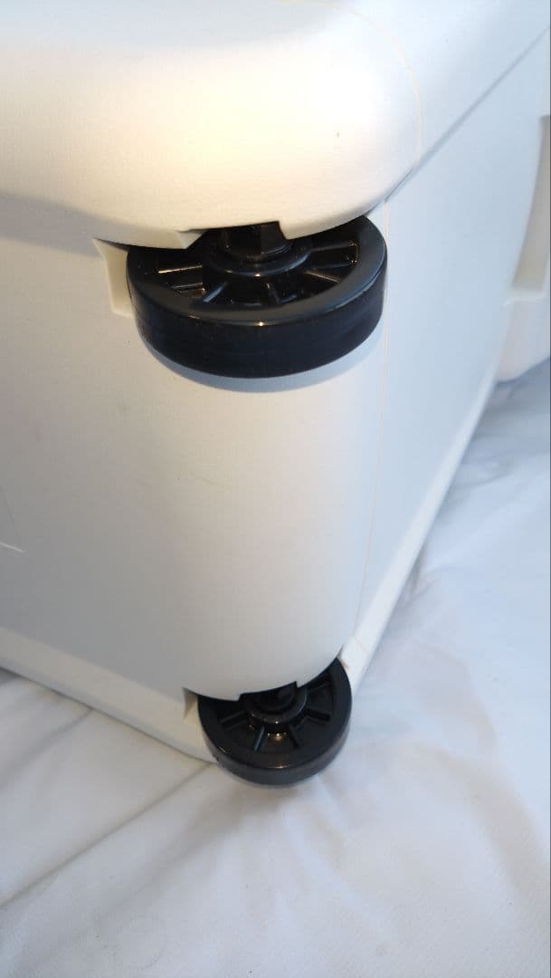 HiKOKI コードレス冷温庫 UL 18DA (XM)