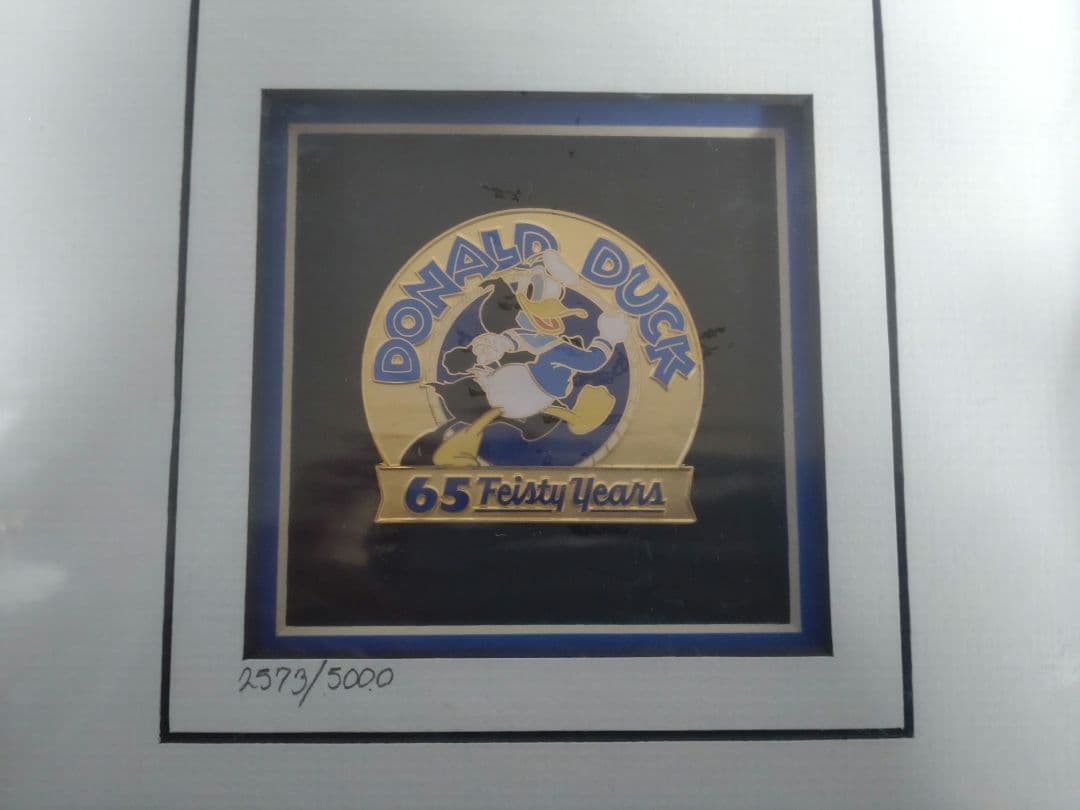 ドナルドダック　ピンバッジ