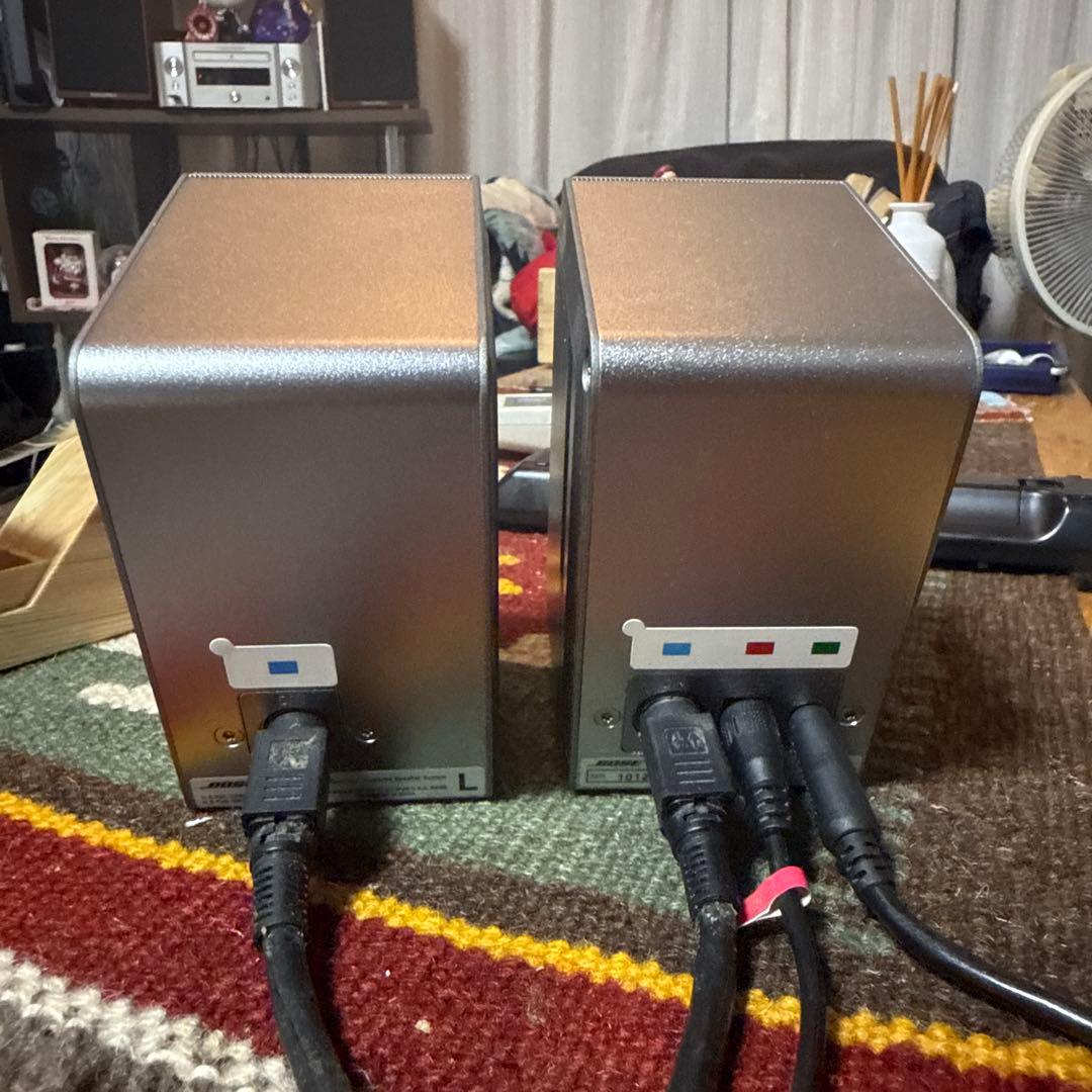 星川　BOSE M3 Micro Music Monitor