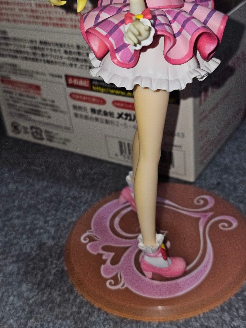 Lucrea ルクリア　アイカツ! 星宮いちご ピンクステージコーデ　フィギュア