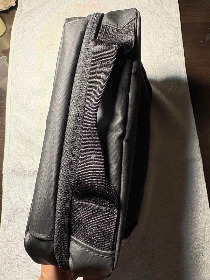 THE NORTH FACE 吊るせるトラベルポーチ