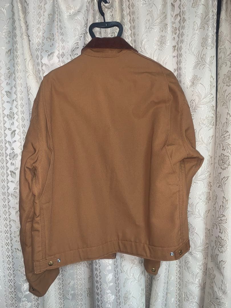 Carhartt Ariel ジャケット 茶色