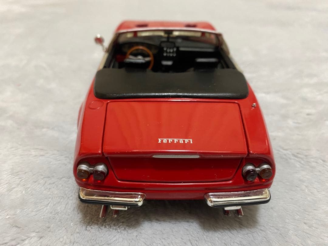 ミニカー HOTWHEELS Ferrari 365 GTS/4 1/18