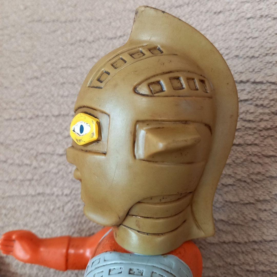 ウルトラセブンブルマアクソフビ