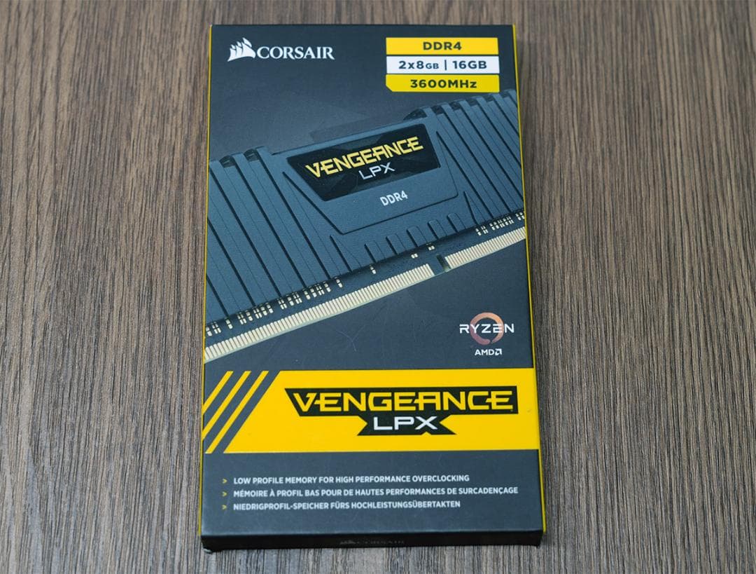 メモリー Corsair Vengeance LPX DDR4 16GB 3600MHz