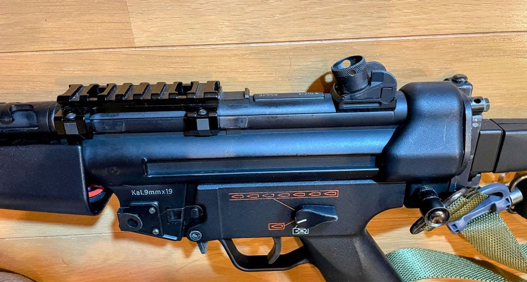 東京マルイ　MP5 カスタム、フルメンテ、メタルリペイント済み　動作確認済み