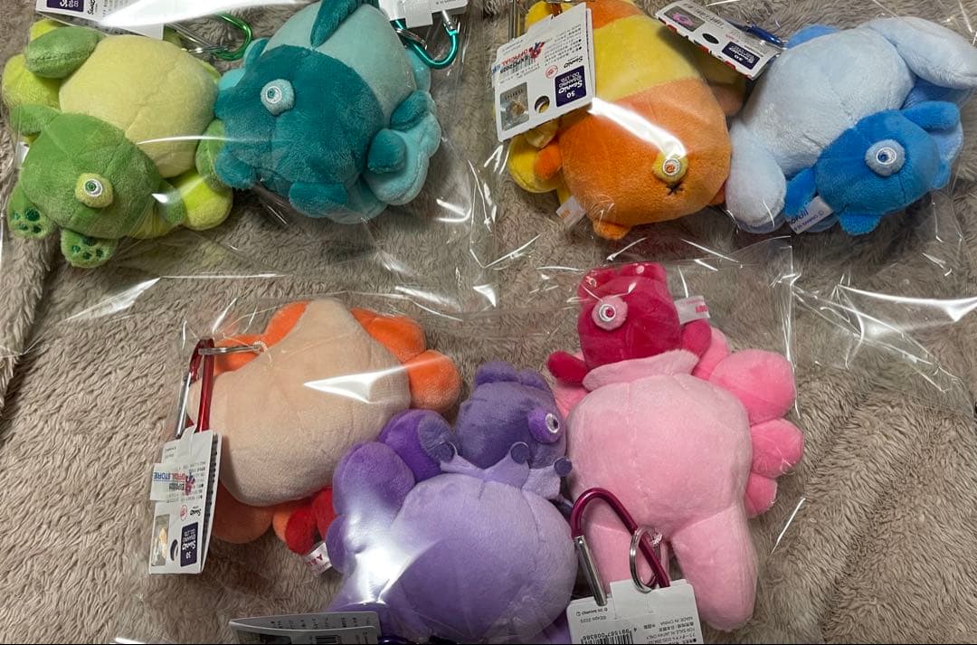 新作　推しカラーサンリオミャクミャク　なりきりぬいぐるみBC コンプリート