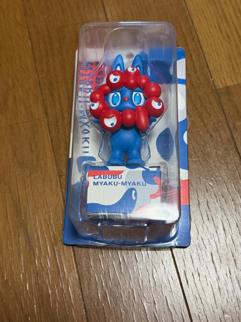 LABUBU MYAKU-MYAKU ストラップ付フィギュアlabubu 万博