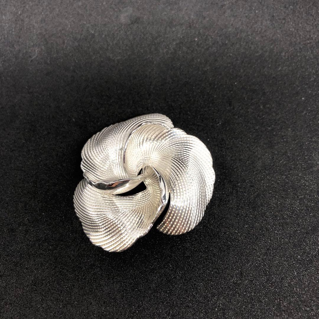 12446 クリスチャンディオール　ヴィンテージシルバー925ブローチ 約5cm