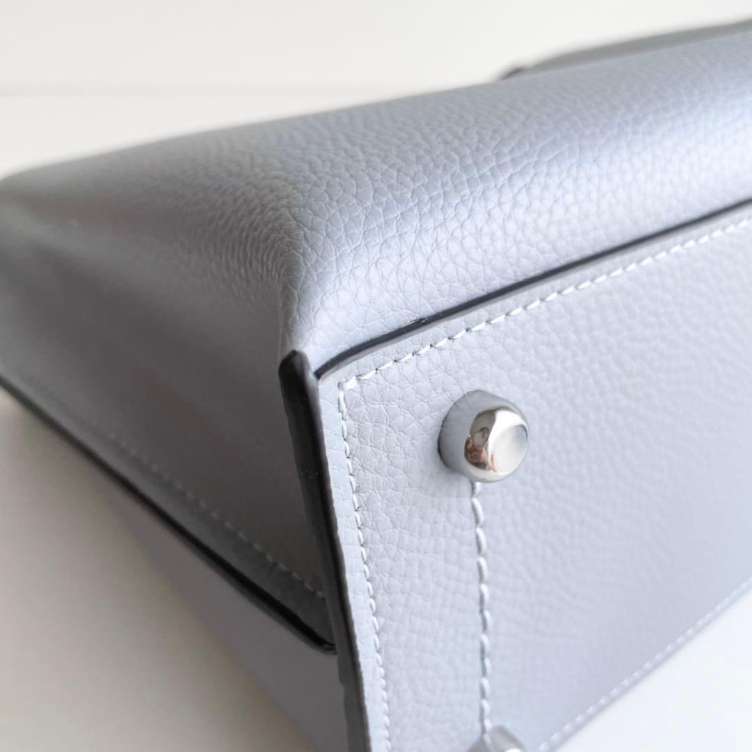 コーチ COACH ハンドバッグ ウィロウ トート 24 くすみカラー ほぼ新品