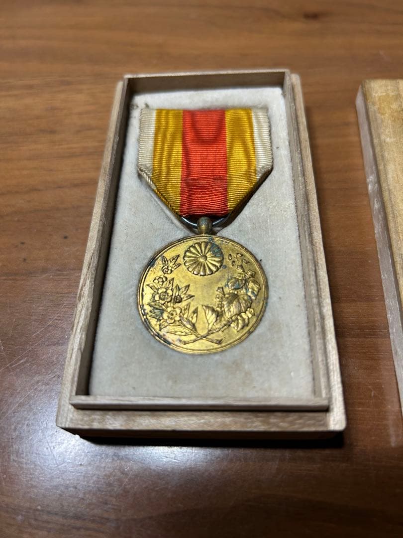 明治43年日韓併合記念章