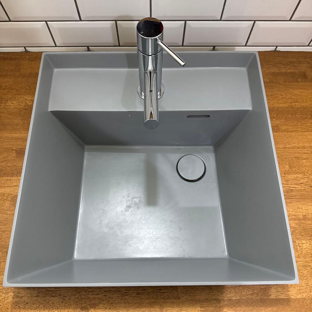 1.サンワカンパニー　フッカ450 2.同メーカー　ニューベガ混合水栓