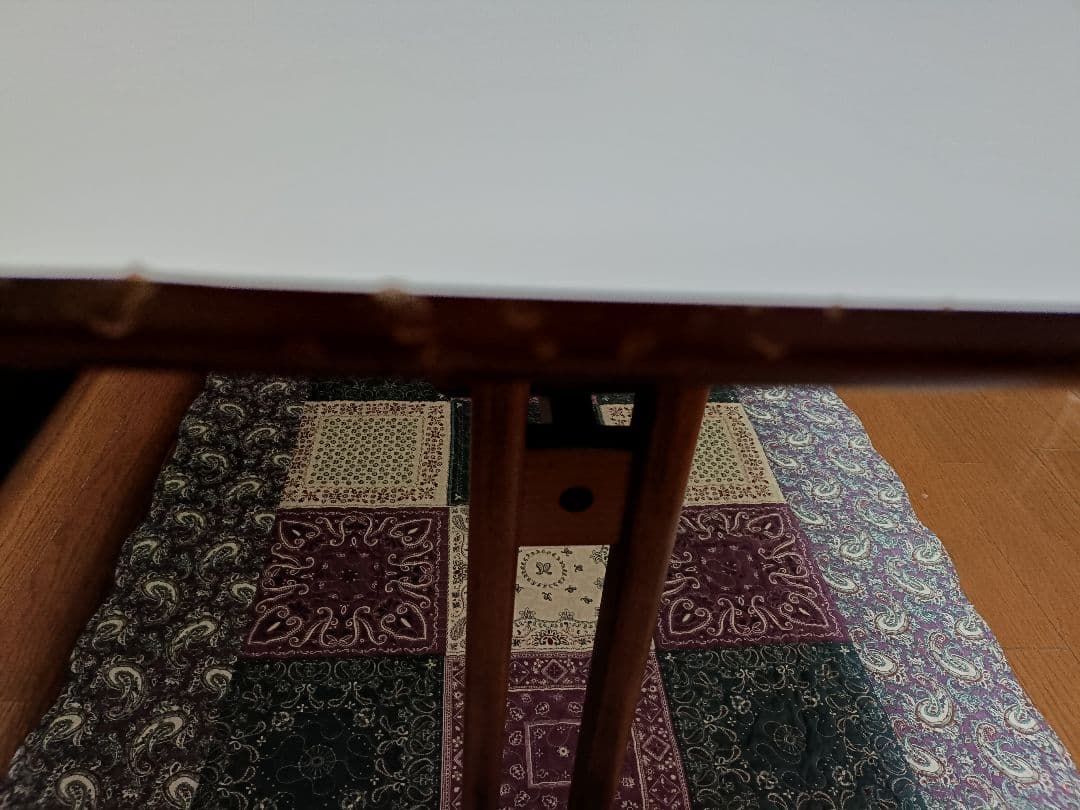 カリモク60　メラミン　カフェテーブル　ホワイト