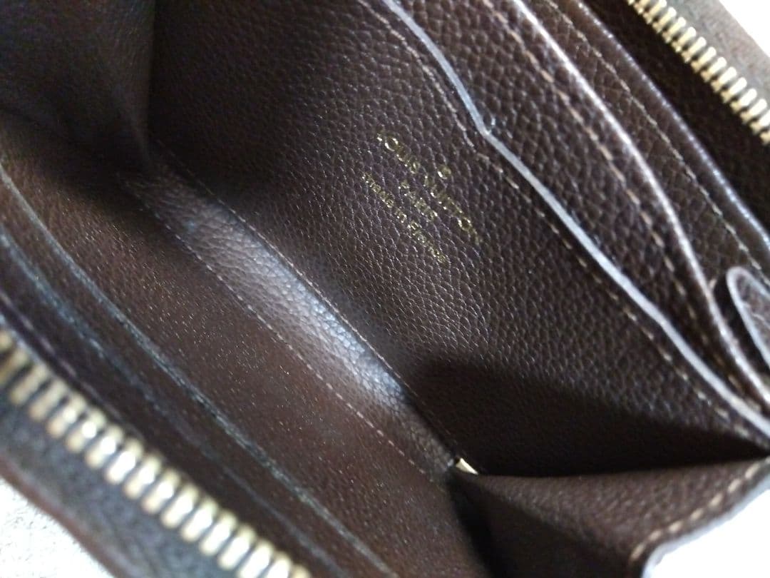 ヴィトン ジッピーパース ケース