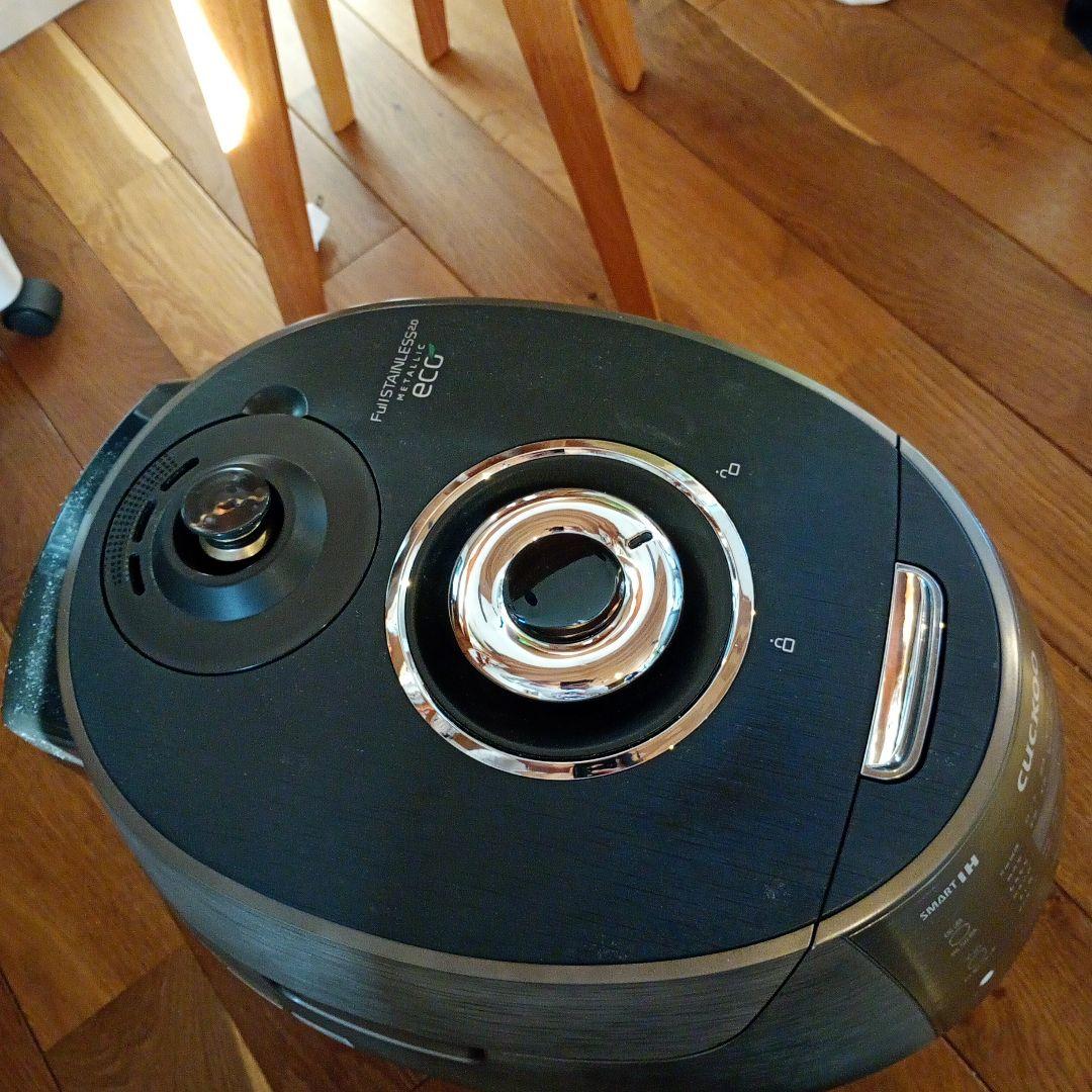 CUCKOO CHST 100F 多機能炊飯器　内釜剥がれあり