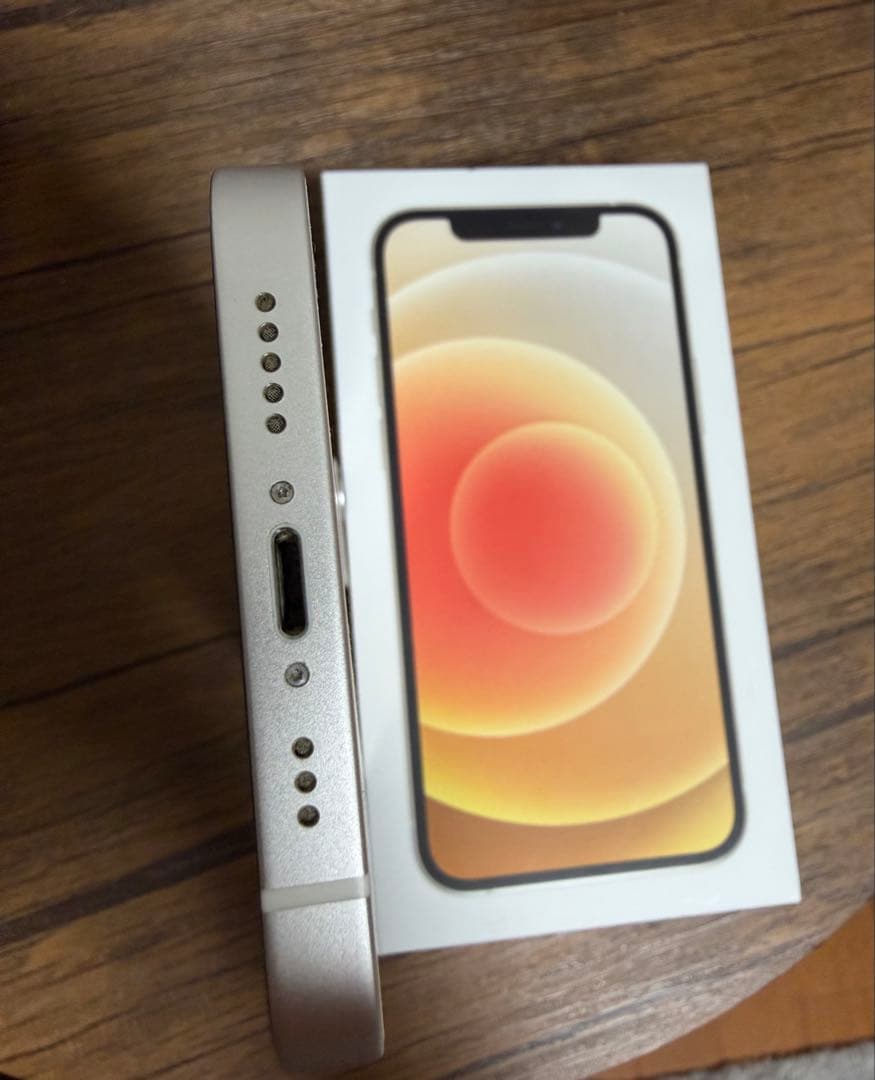 Apple iPhone 12 ホワイト 128GB SIMフリー 本体