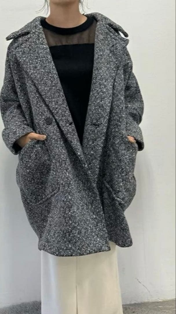 【お値下げ】♡ROSIEE ロージー♡軽量裏起毛ヘリンボーン　コクーンコート