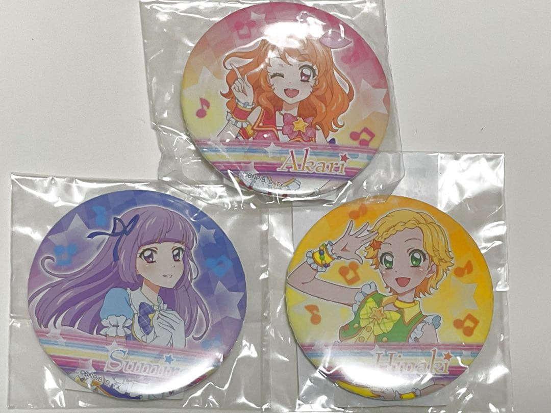 アイカツ！　ルミナス　大空あかり　氷上スミレ　新条ひなき　缶バッジ　ガラポン