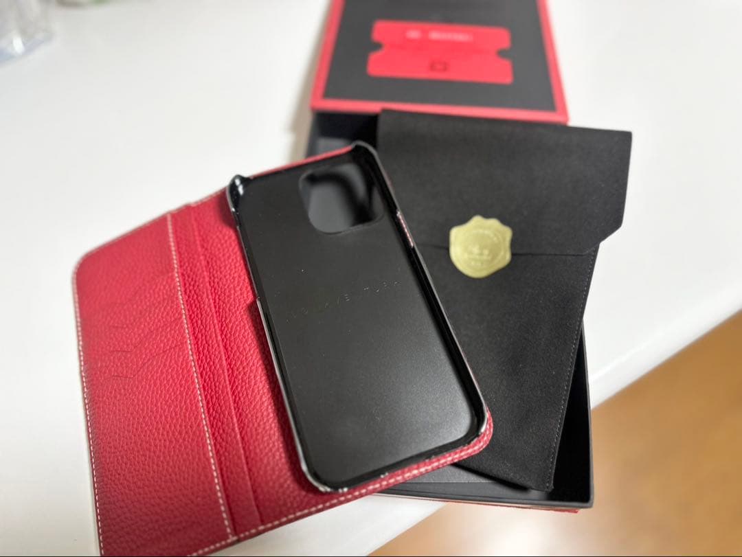 ベージュ レザー 手帳型ケース iPhone用