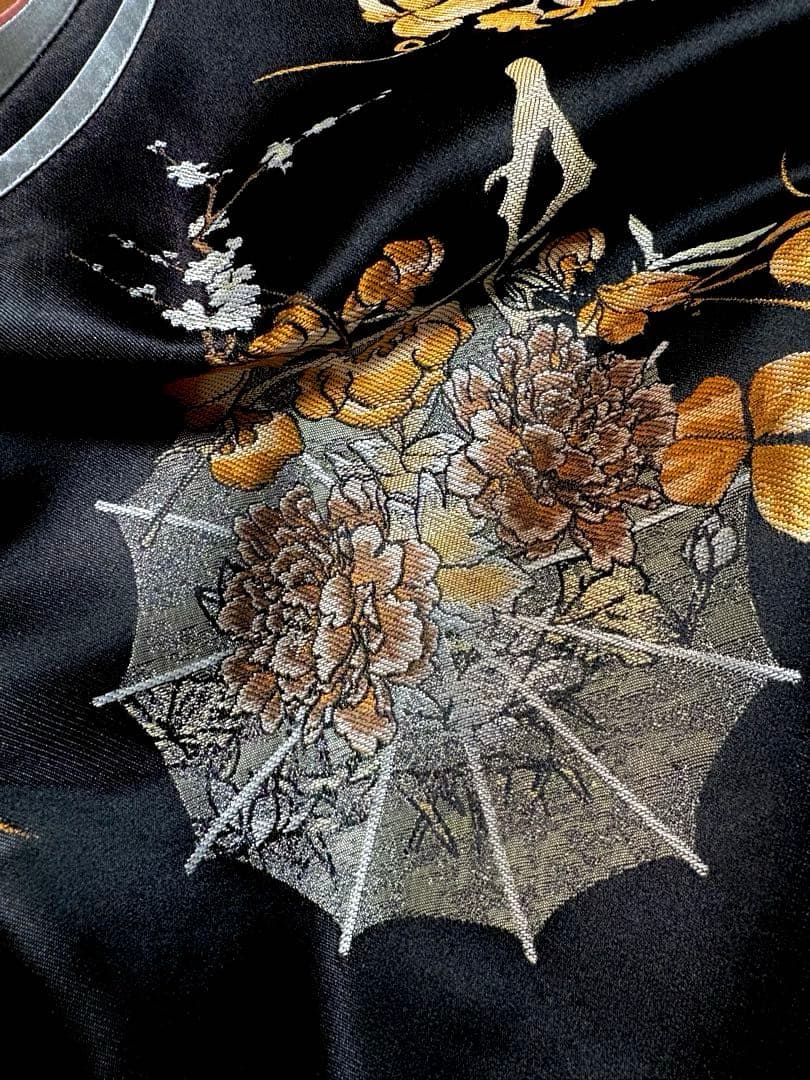 新品未使用 中綿入り ロングチャイナドレス 黒サテン × 金銀梅花柄 長袖