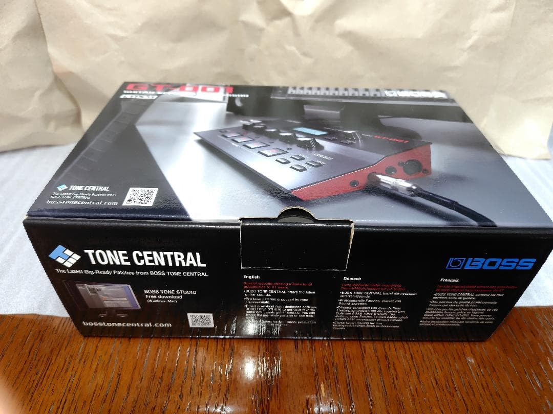 BOSS GT-001 ギターマルチエフェクター