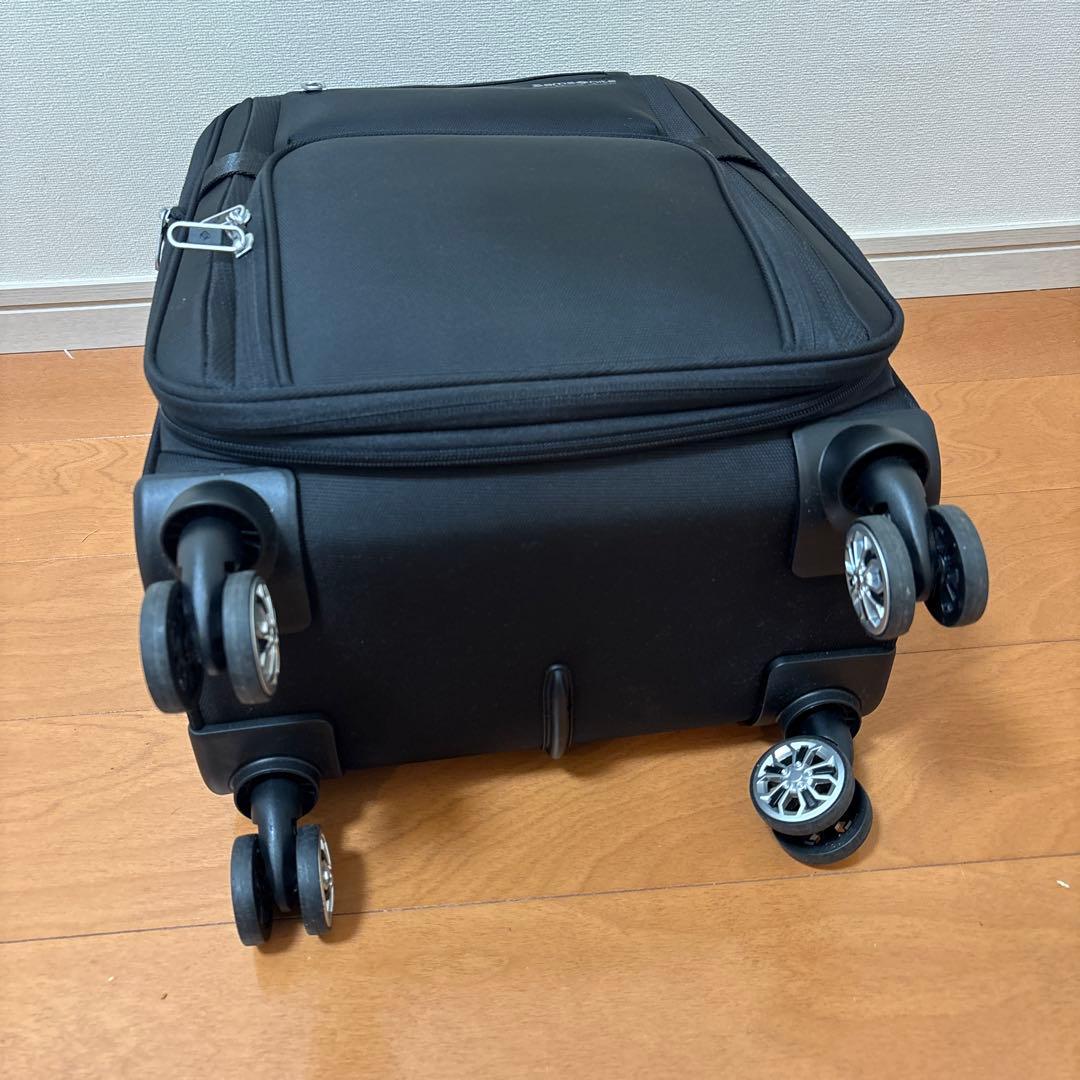 【最終値下げ】サムソナイトモメンタス スピナー55 エキスパンダブル 39L