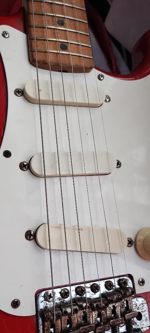 フェンダージャパン　レースセンサー付きストラト