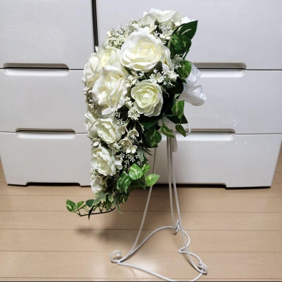 ウェディングブーケ ホワイト 造花 アレンジメント ブートニア 髪飾 スタンド付
