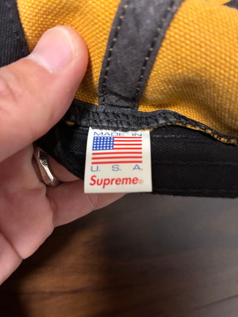 1/1限定　Supreme キャップ