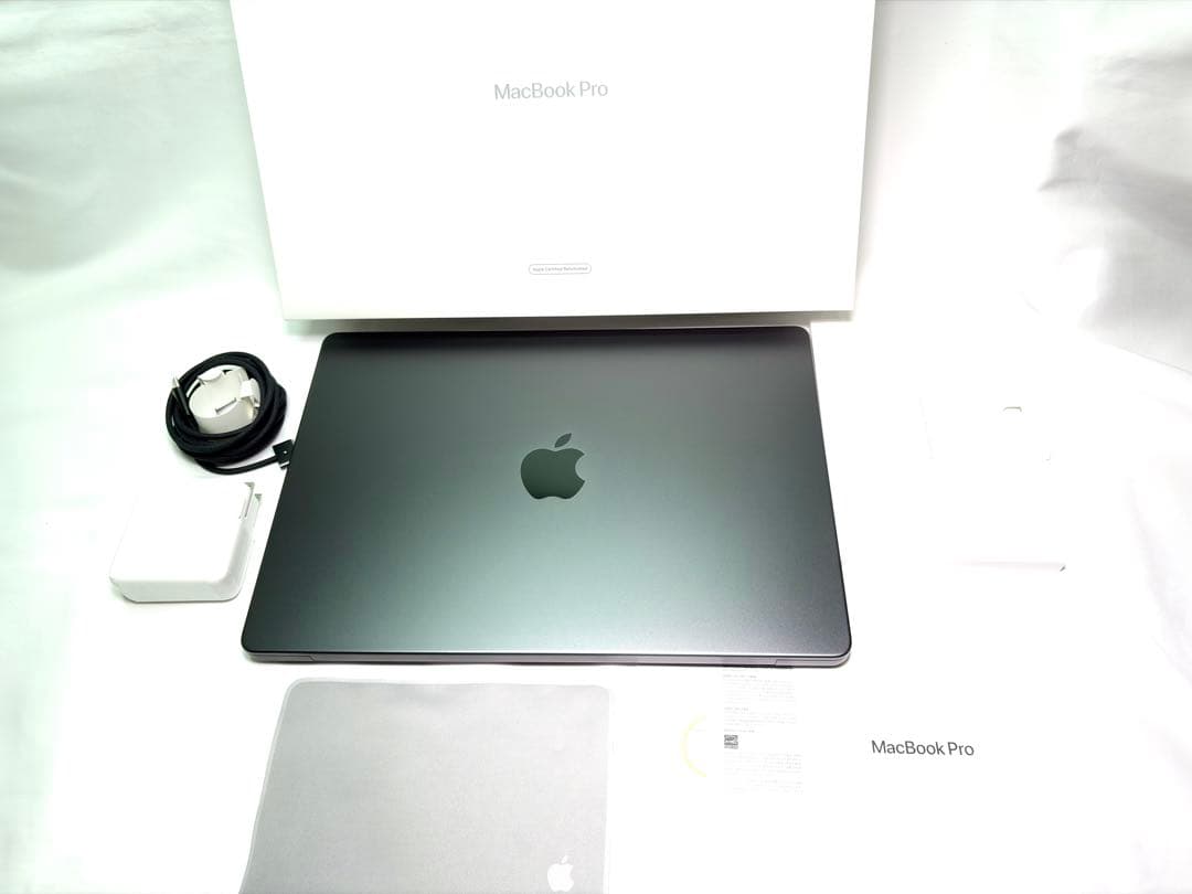 新品並 M4 MacBook Pro Nano-texture 16GB 1TB