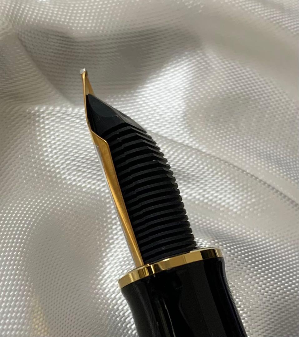 ☆未使用品 Pelikan 万年筆 スーべレーン M1000 M PF刻印