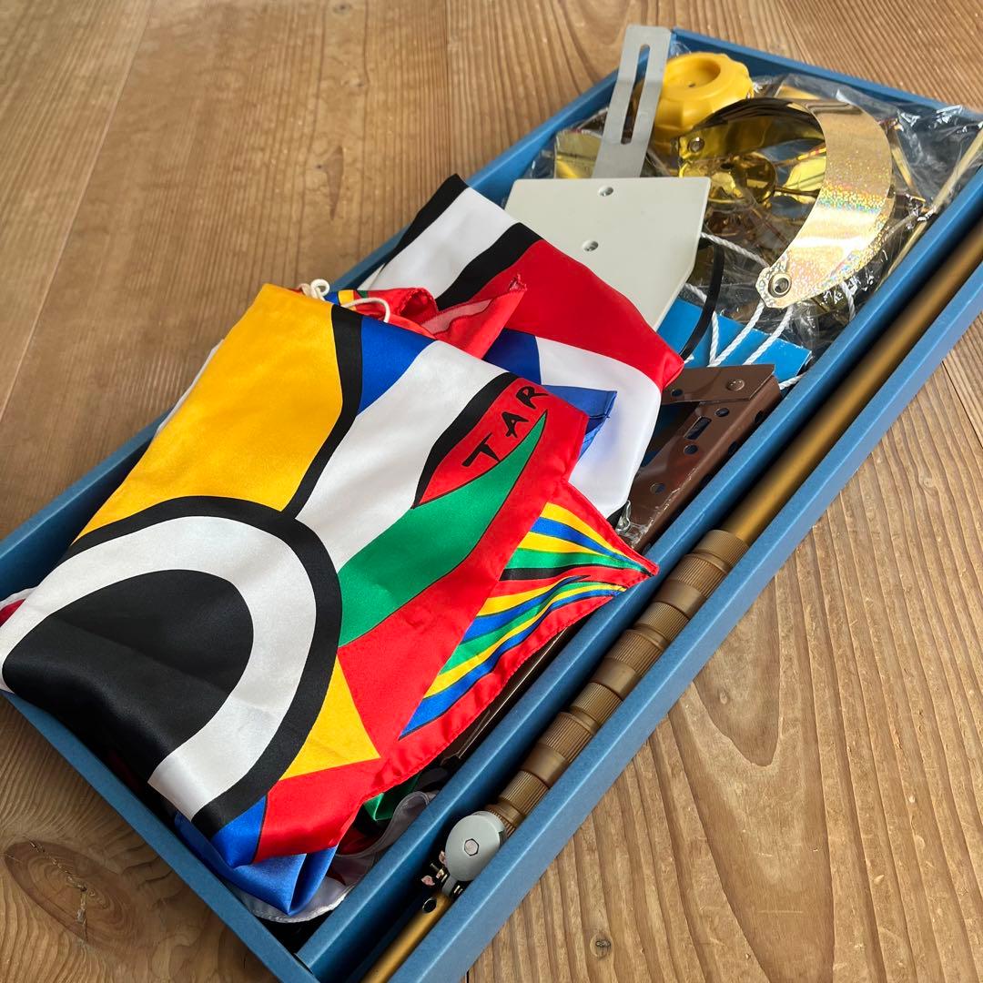 岡本太郎　こいのぼり　ベランダ