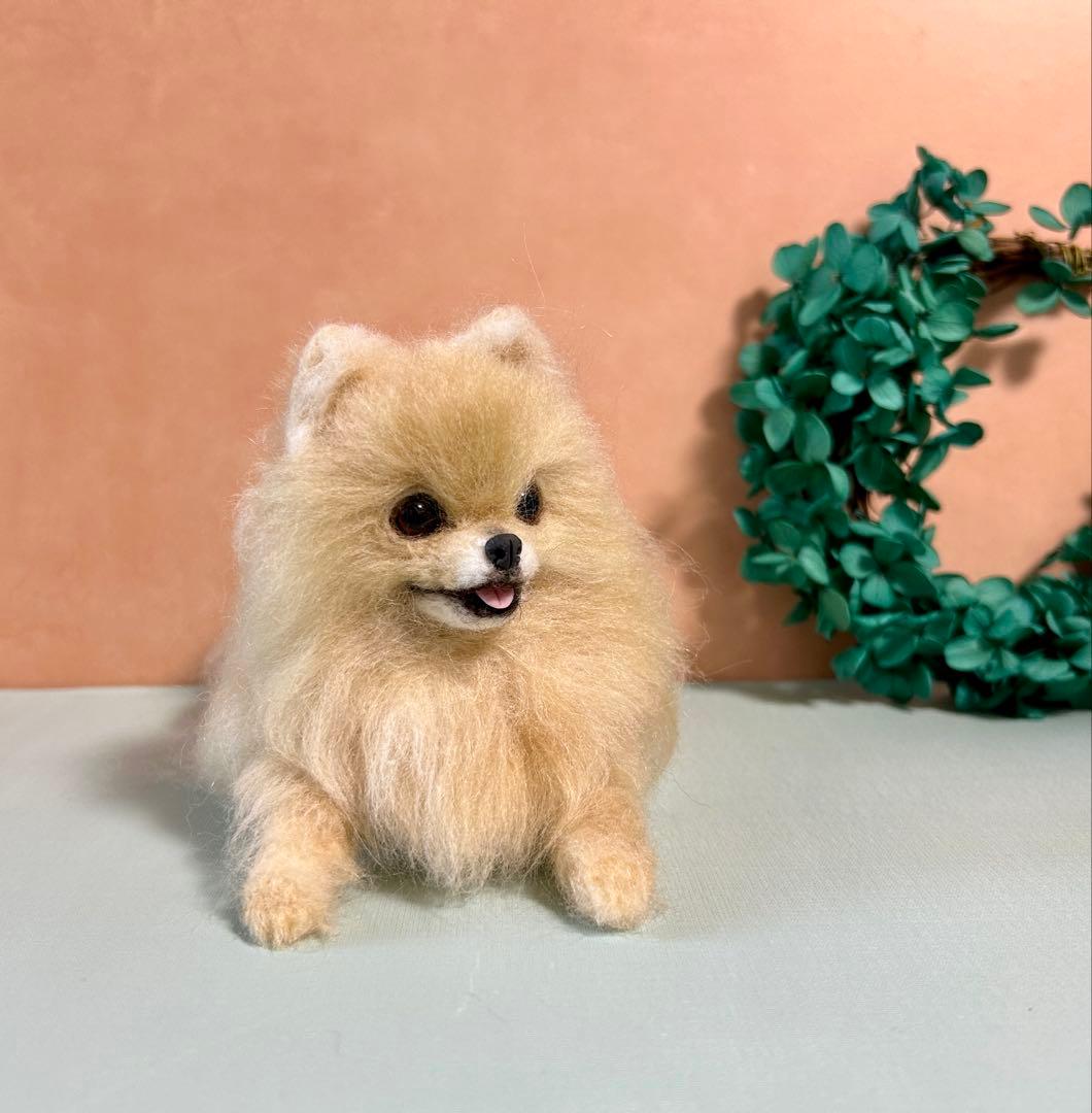 羊毛フェルト　ふわもこポメラニアン