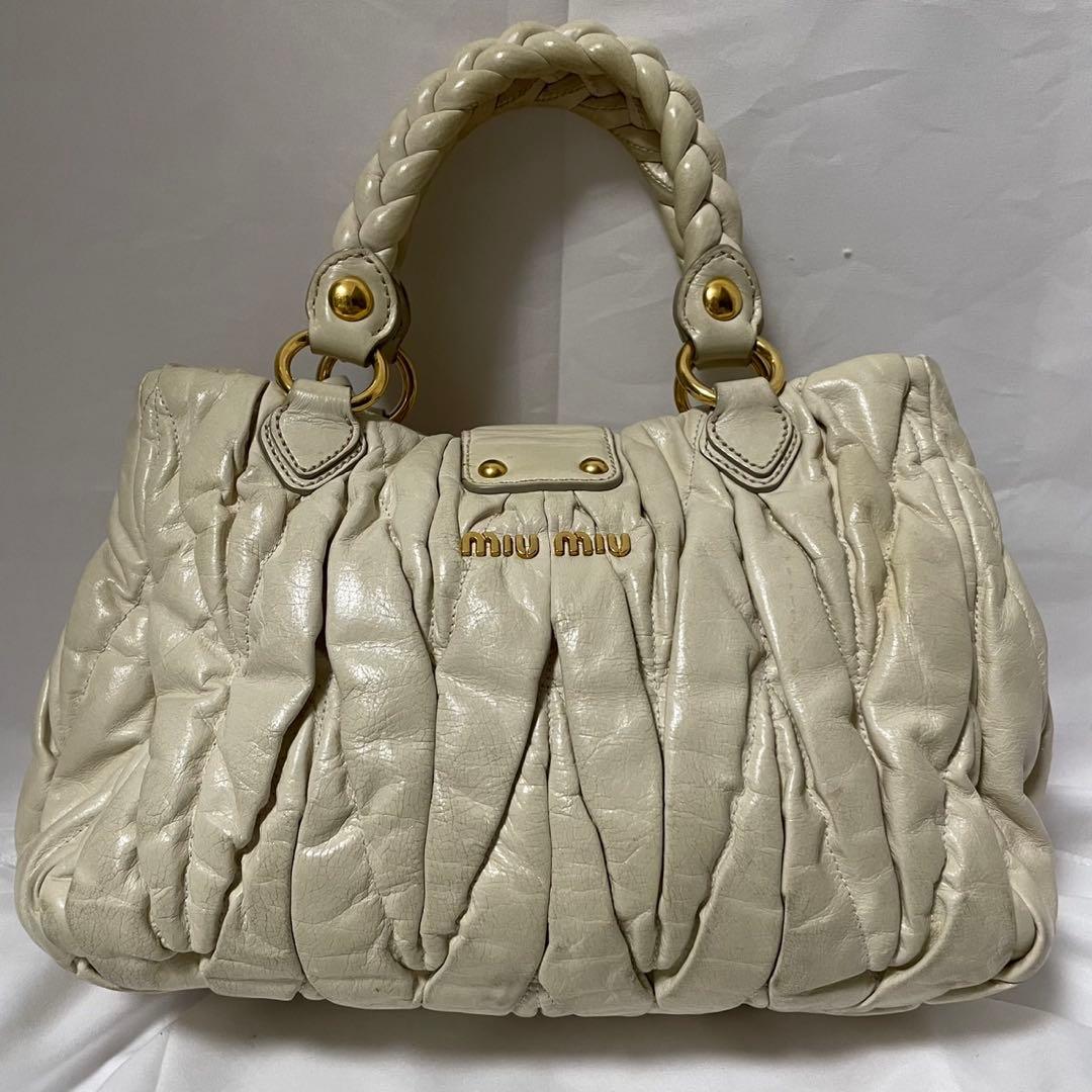 ■極美品■ MIUMIU ハンドバッグ　マテラッセル　白　ギャザー