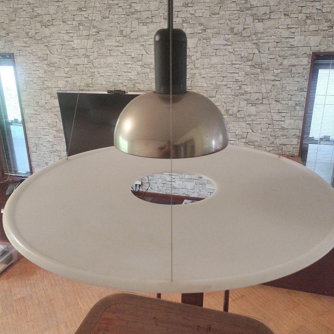 FLOS モフローティングペンダントライト