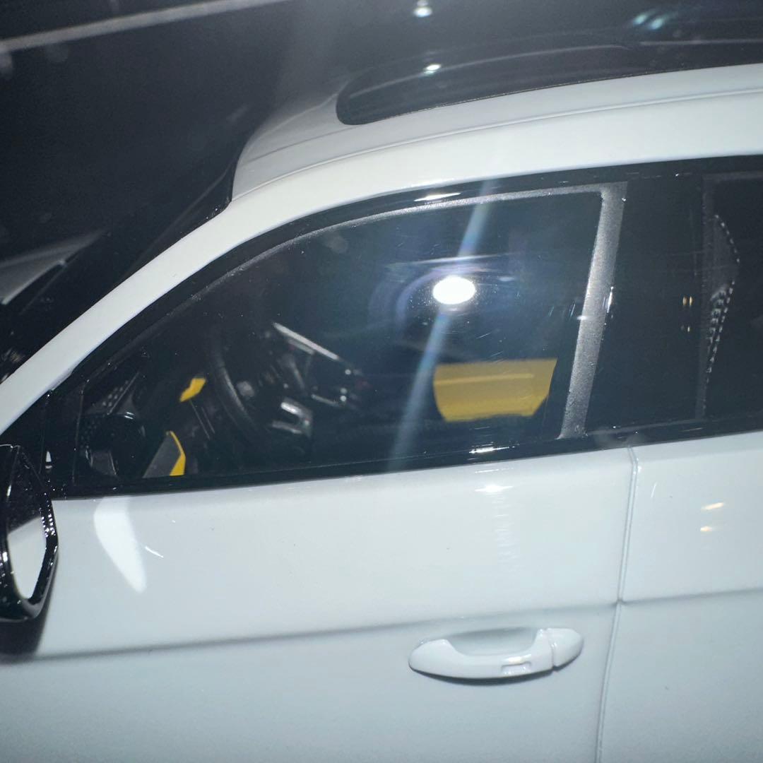 ランボルギーニ ウルス ミニカー MRコレクション