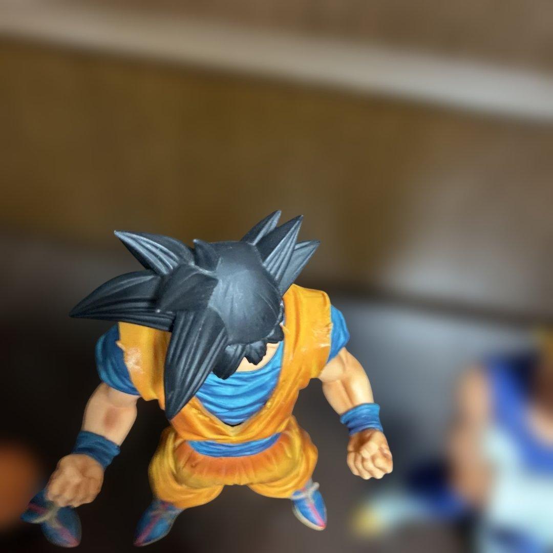 ドラゴンボール　グランディスタ　孫悟空　スーパーサイヤ人孫悟空　ベジータ