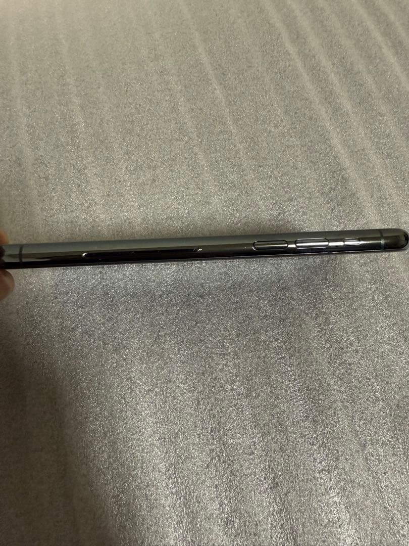 Apple iPhone 11 Pro 64GBスペースグレー 本体