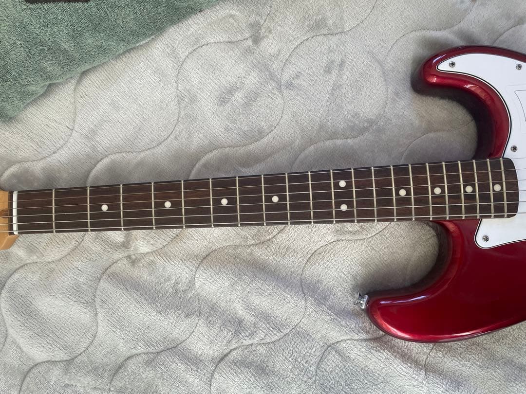 Fender Stratocaster エレキギター