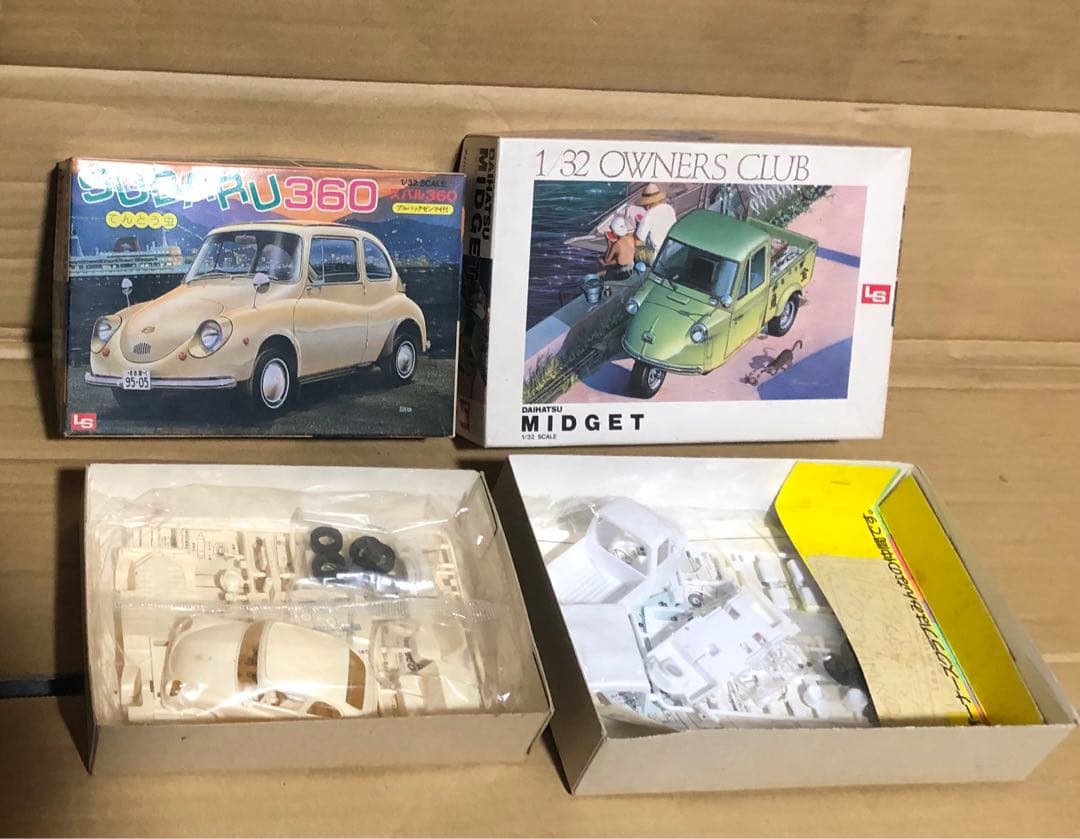 1/32 未開封12台と開封済みT-2000 1台1/32ジオラマ2個セット